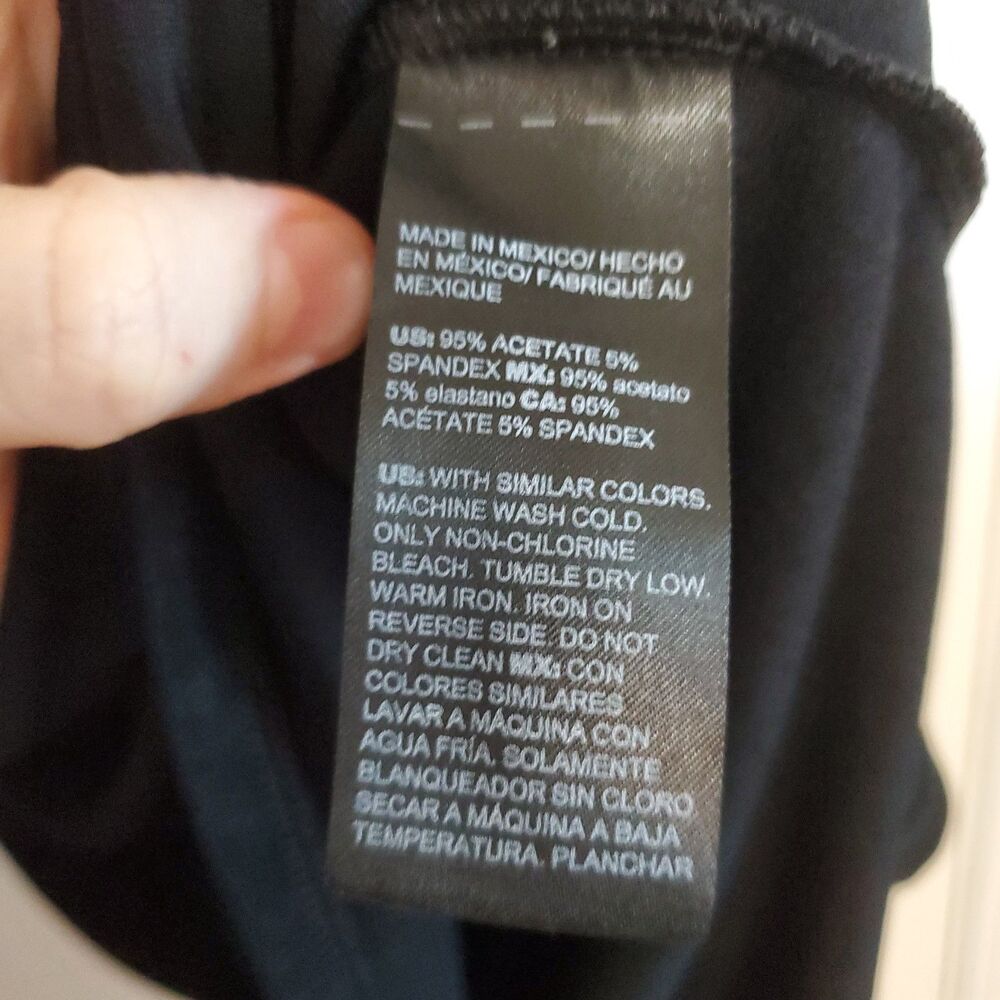 Chicos Travelers Black Slinky ribbed Tank Top Size 2 12/14 Classic Minimal casua - Picture 7 of 10